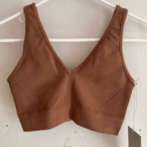 NWT Everlane seamless bra